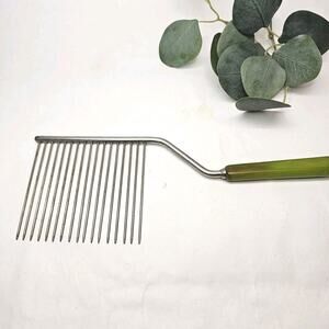 Vintage Green Bakelite Handle Angel Food Sponge Cake Cutter Slicer Breaker Comb